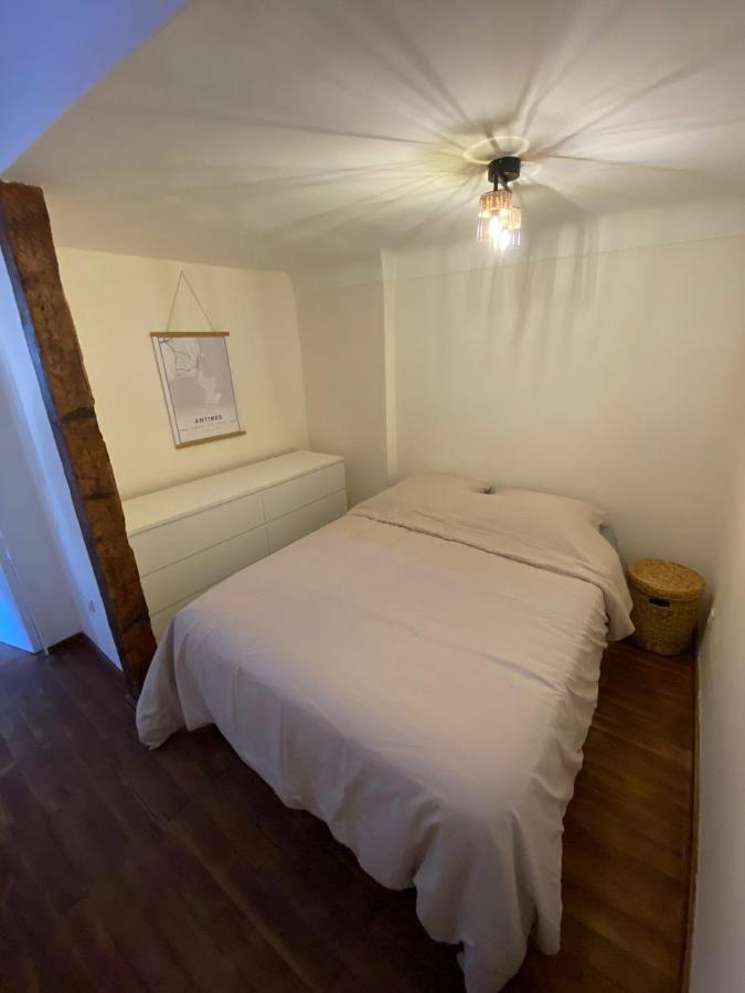 Apartment With Mediterranean Charm In The Heart Of The Provencal Market Антіб Екстер'єр фото