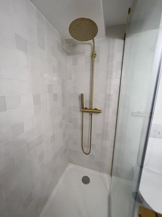 Apartment With Mediterranean Charm In The Heart Of The Provencal Market Антіб Екстер'єр фото